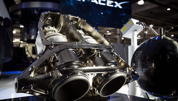 Nasa, la capsula cargo SpaceX Dragon rientrerà sulla Terra nella notte