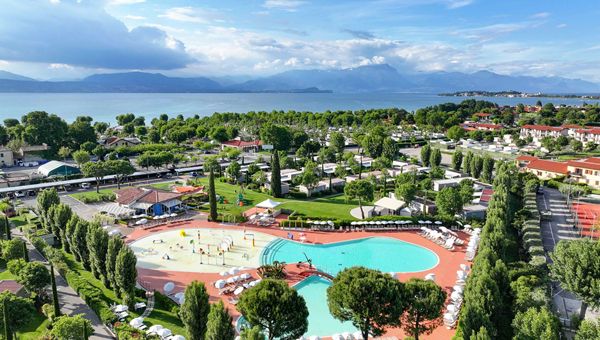 Turismo, cresce la domanda di Open Air: fra le mete preferite il lago