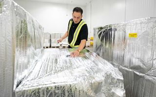 UPS investe 48 milioni di dollari in 27 strutture di cross-docking per trasporto a temperatura controllata