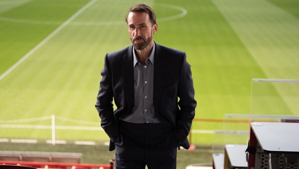 Timvision Play lancia in anteprima la mini serie "Dear England"