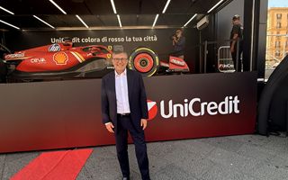 Ferrari e UniCredit: successo a Napoli per la SF-24