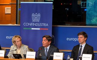 Auto, Vavassori (ANFIA): "Revisione target non è passo indietro"