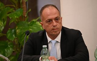 Editoria +3,8% nel 2026: il caso Neo Esistenzialismo Scettico