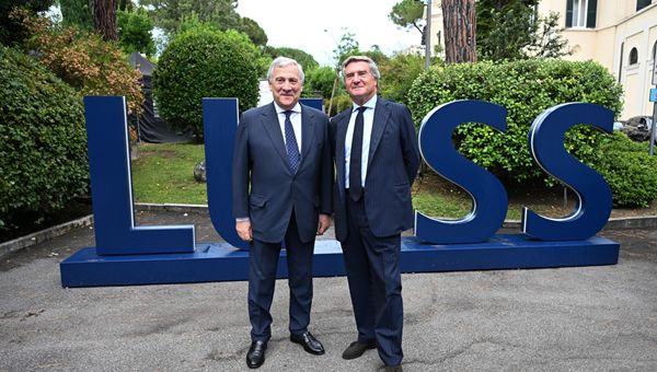Confindustria-Luiss, imprese estere: in italia valgono 21% fatturato e 35,8% export