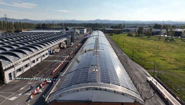 Hera, entra in funzione impianto fotovoltaico di nuova generazione nello stabilimento Fabbri 1905 ad Anzola