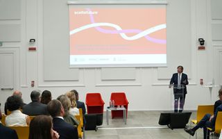 Nasce ‘Scelte Future', il programma di Intesa Sanpaolo per formazione superiore, risparmio ed educazione finanziaria
