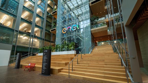 Enel, semestrale solida: fiducia degli analisti nel Gruppo guidato da Flavio Cattaneo