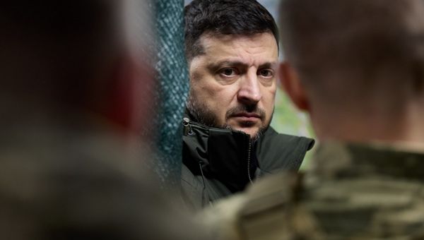 Russia, maxi attacco di droni ucraini su terminal cerealicoli e base navale a Novorossiysk