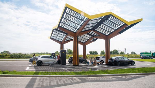 Fastned, l'EBITDA adjusted balza a 13,7 milioni di euro nel primo semestre 2026, guidance aggiornata