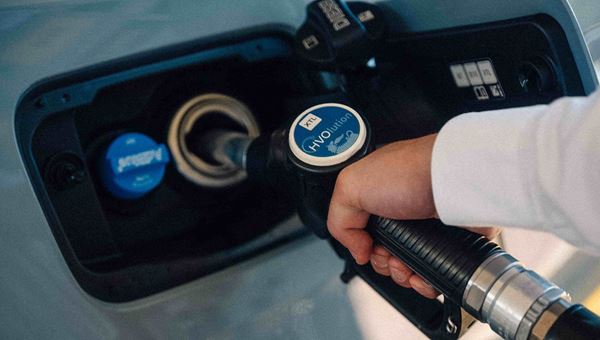 Eni, il biocarburante diesel HVO di Enilive supporta la logistica di BWT Alpine Formula One Team