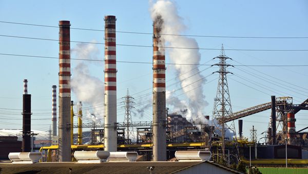 Ex Ilva, stop ai licenziamenti nell'indotto: imprese accolgono l'appello del Governo