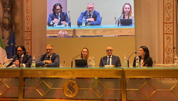 Comunità energetiche, 1,76 GW finanziati ma solo 300 MW accesi: il confronto al Senato Comunità energetiche, 1,76 GW finanziati ma solo 300 MW accesi: il confronto al Senato