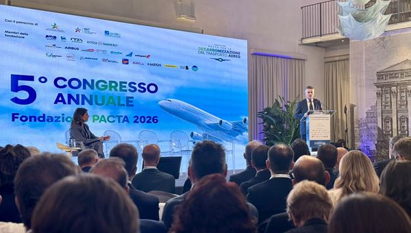 Trasporto aereo, necessari oltre 100 mld per la decarbonizzazione al 2025: Fondazione Pacta a Roma