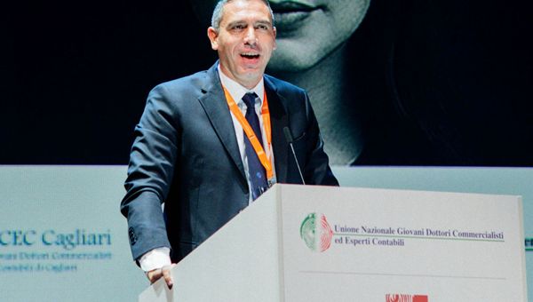 Professioni, Cataldi: "Creare nuove opportunità, a partire dai giovani, per rilanciare professione"