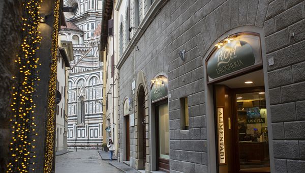 Pegna dal 1860: perfezionata acquisizione della storica insegna fiorentina