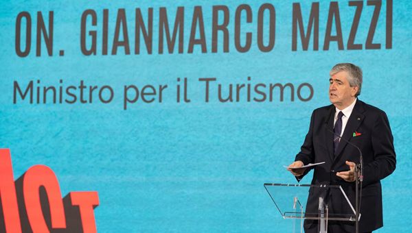 Ministro Mazzi al TTG di Rimini: turismo, crescita e innovazione al centro della strategia italiana
