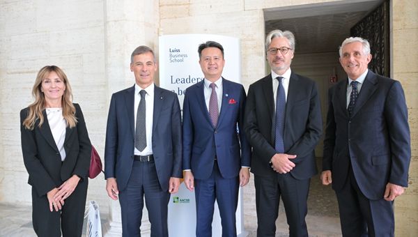 Investimenti intangibili e crescita economica: Daren Tang alla Luiss Business School