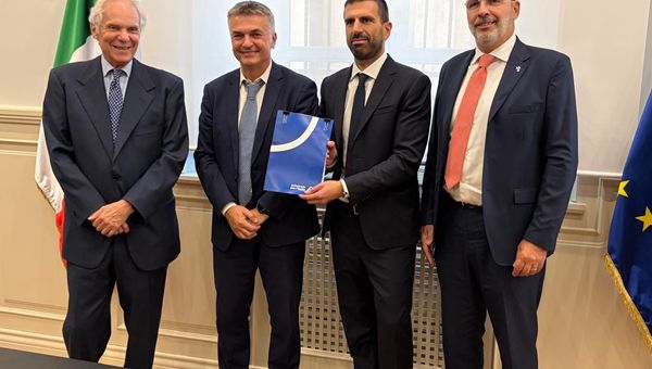 Autostrade per l’Italia firma con Webuild contratto per il tunnel subportuale di Genova