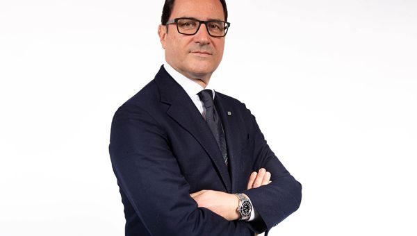 Tommaso Tanzilli (Presidente del Gruppo FS) riceve l'Italpress Awards
