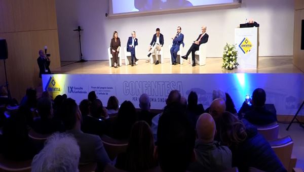 ‘Vivere del proprio lavoro’: A Roma si riunisce la IX Consulta Confintesa su salari e articolo 36