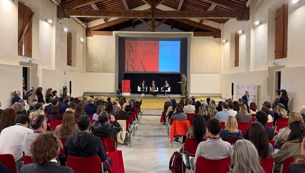 IEG inaugura AURA a Firenze: oltre 100 seller e Italia leader negli investimenti negli hotel di lusso