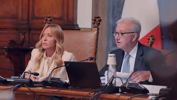 Manovra, via libera del Cdm. Meloni: “Concentrate le risorse sulle stesse priorità” Manovra, via libera del Cdm. Meloni: “Concentrate le risorse sulle stesse priorità”