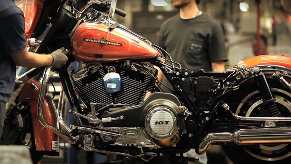 LiveWire, la scommessa elettrica di Harley-Davidson rischia di spegnersi: dubbi sulla sopravvivenza