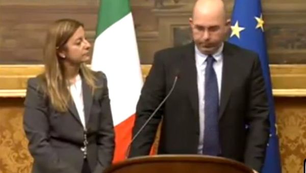 Crimi attacca: "stop ai soldi pubblici è solo un bluff elettorale"