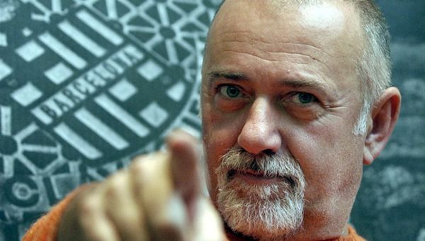 E' morto Giorgio Faletti. L'artista che non conobbe limiti...