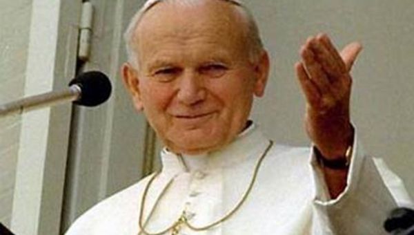 Papa Wojtyla presto Santo. Approvato il secondo miracolo