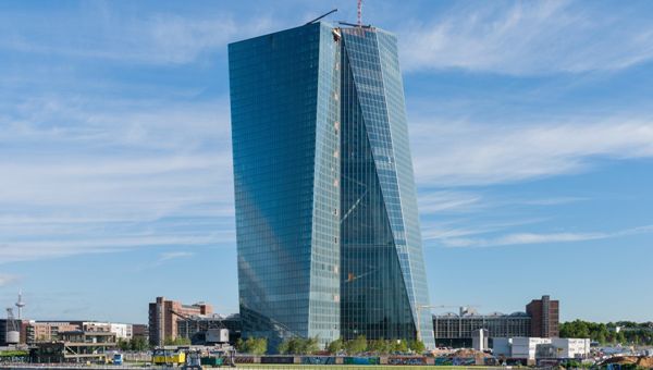 BCE mantiene tassi fermi ma annuncia avvio "tapering" a gennaio 2018