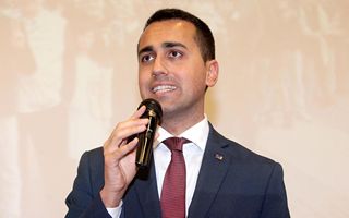 Lavoro, Di Maio: lavoreremo bene su vitalizi e pensioni d’oro