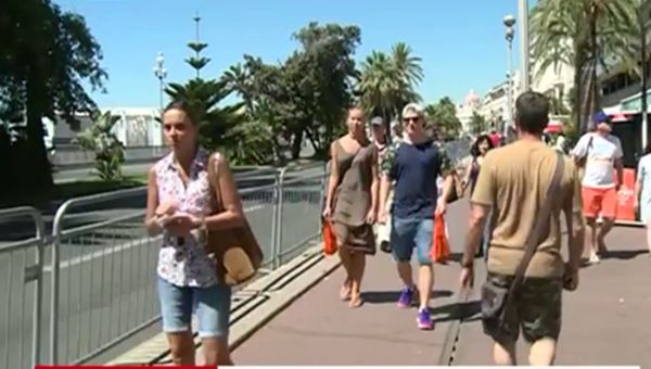 L'attentato a Nizza è grande strage: 84 morti e oltre 200 feriti. Dispersi 31 italiani. Isis rivendica