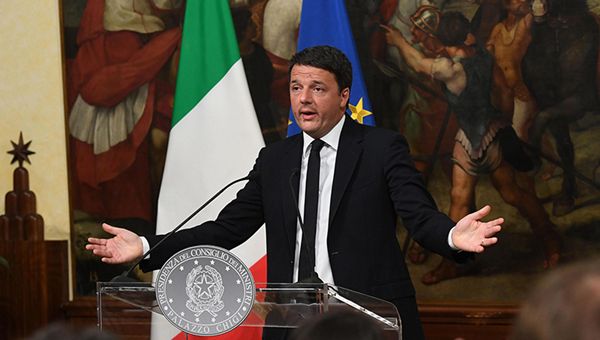 Renzi dice addio al PD ma assicura il sostegno al Governo. L'annuncio a Conte con una telefonata