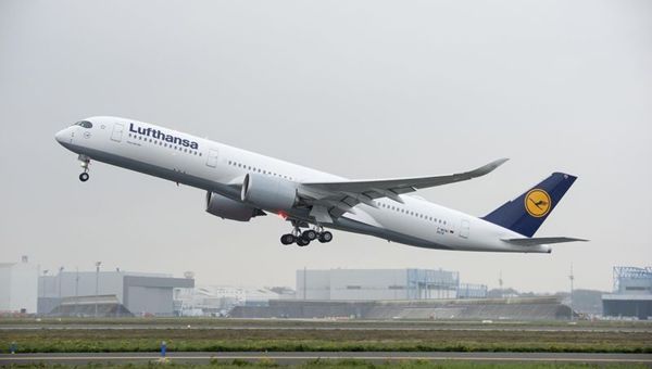 Lufthansa ha ricevuto il primo aeromobile A350