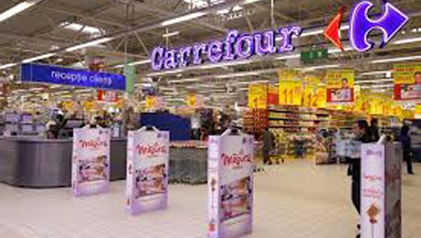 Carrefour corre sulle ali del piano strategico