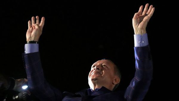 Referendum: Erdogan vince di misura e per la Turchia scenari diversi