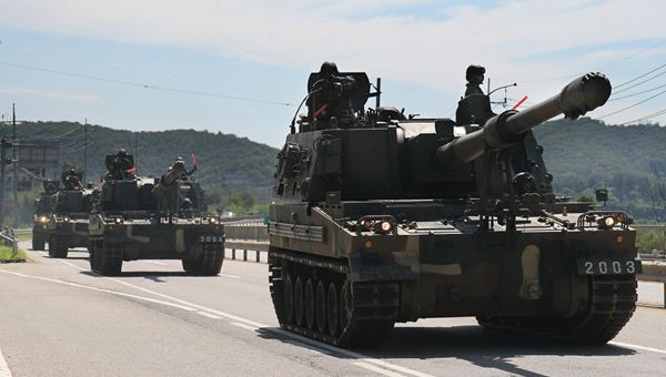 Venti di guerra in Corea. Trump: "Tutte le opzioni sono sul tavolo"