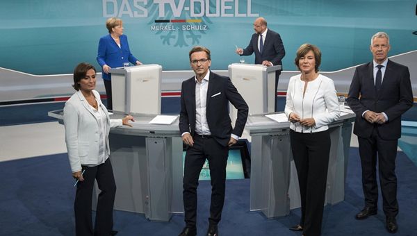 Elezioni in Germania, tra Merkel e Schulz un pacifico duello