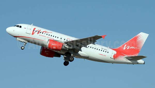 Compagnia aerea russa VIM-Avia fallisce. Putin attacca ministro Trasporti