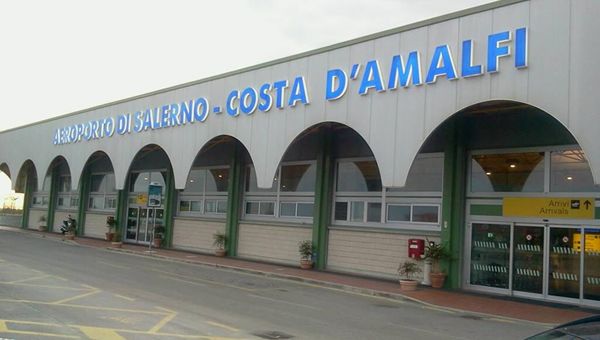 Aeroporto Salerno, dalla Regione Campania 135 milioni per investimenti entro 2022