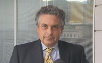 Italia fuori dalla crisi economica o con l'elmetto in testa?