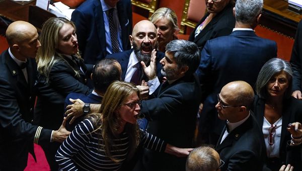 Legge elettorale, passa l'articolo 6. Ok del Senato al quinto voto di fiducia