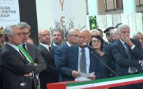 Ecomondo 2017, il Presidente di IEG Lorenzo Cagnoni taglia il nastro inaugurale