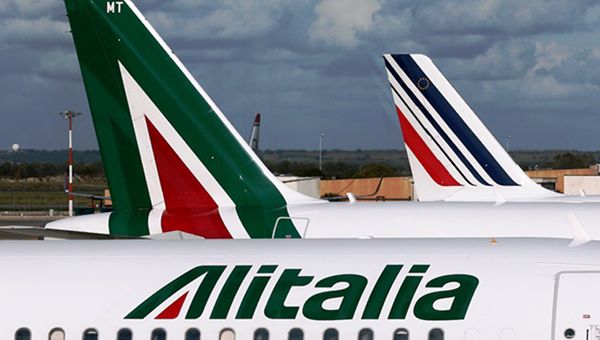 Alitalia, per Delrio caduta ipotesi Lufthansa. Rispunta Air France-Klm. Ma strada lunga con ostacoli Etihad