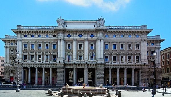 Sorgente verso Piazza Affari con una performance in crescita