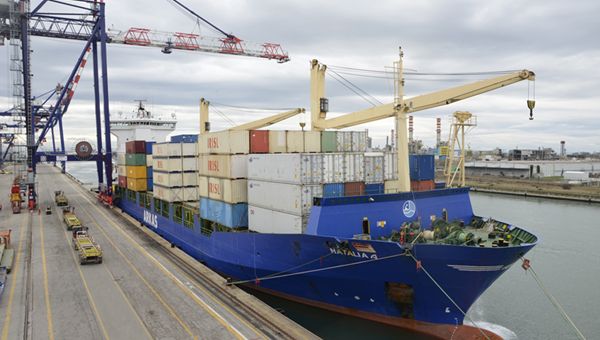 Porto Ravenna, nuovi collegamenti portacontainer con Grecia, Turchia, Siria, Libano ed Egitto