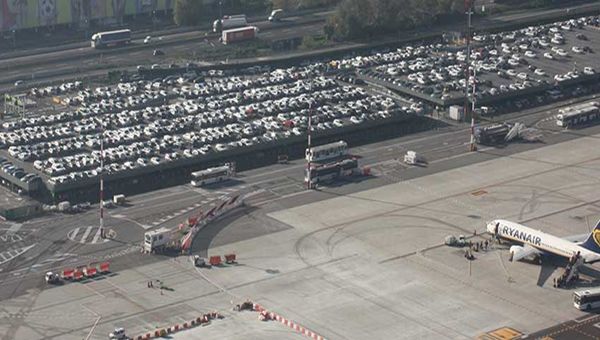 Aeroporto Milano Bergamo, la giungla dei parcheggi privati