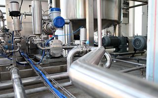 Regno Unito, brusco stop per produzione industriale e manifattura