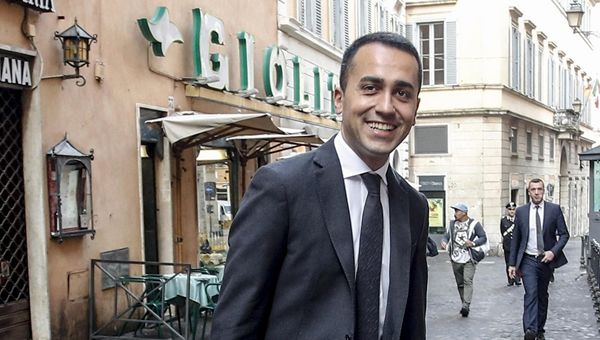 Di Maio, pensioni d'oro nel mirino: tagli per aumentare quelle minime